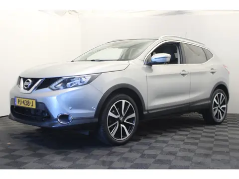 Nissan QASHQAI 1.2 Tekna |Pano|360|Trekhaak| (bj 2017)