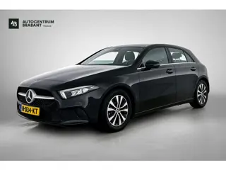 Mercedes-Benz A-klasse 180 Business Solution (NAVIGATIE, STOELVERWARMING, CAMERA, 1e EIGENAAR, GOED 