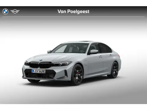 BMW 3 Serie Sedan 330e M Sport Edition | M Sportpakket Pro | Active Cruise Control