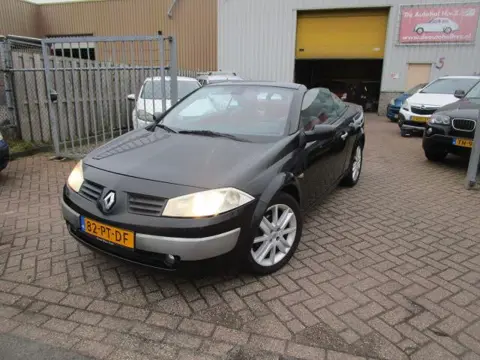 Renault Mégane Coupé-Cabriolet 2.0-16V Privilège Luxe