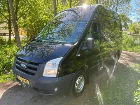 Ford Transit 280M 2.2 TDCI