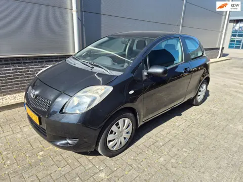 Toyota Yaris 1.3 VVTi Terra - apk 14-1-2027