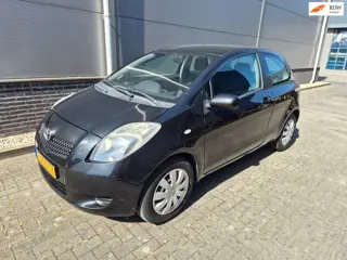Toyota Yaris 1.3 VVTi Terra - apk 14-1-2027