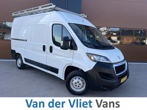 Peugeot Boxer 2.0 BlueHDI L2H2 Pro 3p Lease €276 p/m, Imperiaal, Inrichting, Airco, Camera, PDC, Cru