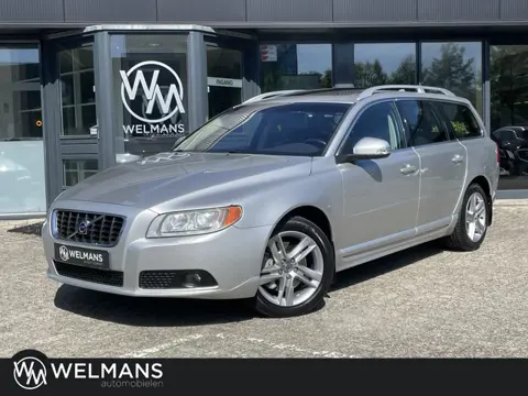 Volvo V70 2.5T Summum Youngtimer | Schuifdak | Trekhaak | Orig NL