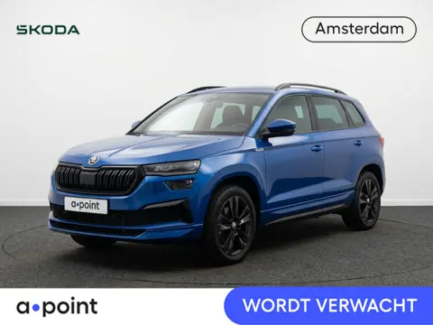Skoda Karoq 1.5 TSI ACT Sportline Business 150pk | Wegklapbare trekhaak | Navigatie | Parkeercamera 