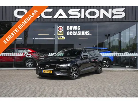 Volvo V60 2.0 B3 Core 1 EIGENAAR/ APPLE CARPLAY/ STANDKACHEL