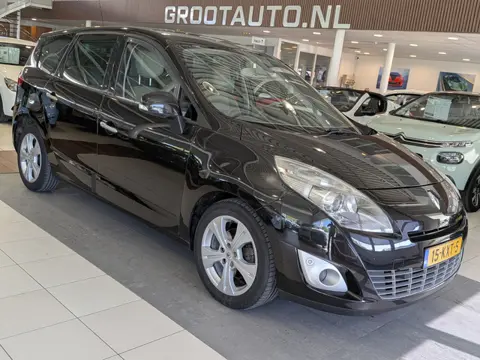 Renault Grand Scénic 2.0 Privilege Automaat Airco, Cruise Control, Trekhaak, Stuurbekrachtiging