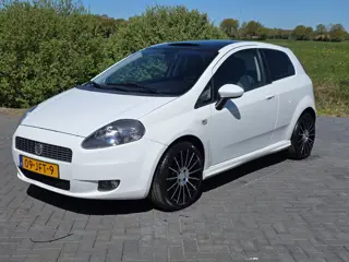 Fiat Grande Punto 1.4 NeroBianco PANORAMADAK!