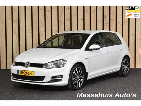Volkswagen Golf 1.2 TSI Business Edition Connected 112dkm 2e eig. Trekhaak Camera Nwe APK