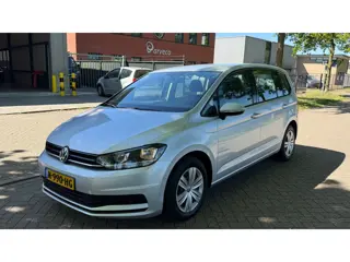 Volkswagen Touran 1.2 TSI Comfortline 7p 2017 NIEUWE APK