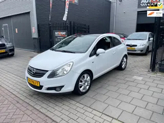 Opel Corsa 1.4-16V Color Edition 2e Eigenaar! Airco NAP APK 1 Jaar
