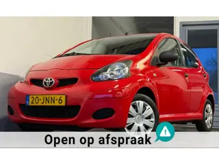 Toyota Aygo 1.0-12V Access|NAP|APK07-26|3eEig|113DKM!|NweKoppeling|5Deurs|