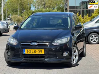 Ford Focus Wagon 1.6 TDCI ECOnetic Lease Titanium| Parkeersensoren | Trekhaak | Navigatie | Bluethoo