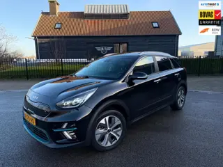 Kia E-Niro DynamicPlusLine 64 kWh SOH 100% NAVI CAMERA LEER SCHUIFDAK LED-XENON