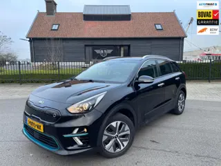 Kia E-Niro DynamicLine 64 kWh SOH 99% BEV Elektrisch APPEL- CARPLAY LEER NAVIGATIE CAMERA