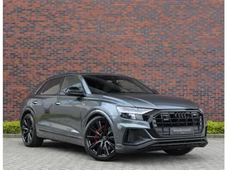 Audi Q8 60 TFSIe Quattro Competition (bj 2021, automaat)