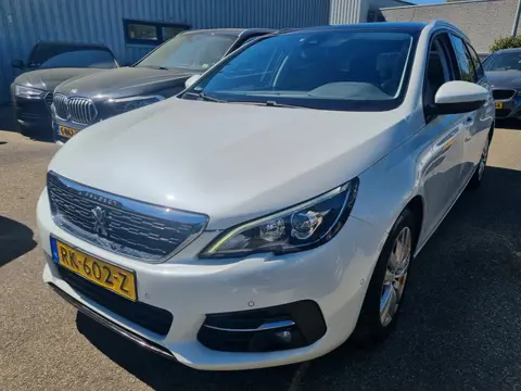 Peugeot 308 SW 1.2 PureTech Panodak Navi Leder