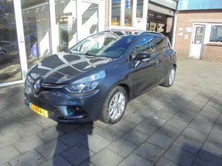 Renault Clio Estate 1.2 TCe Limited Airconditioning, Audiosysteem, Boordcomputer, Navigatiesysteem, 