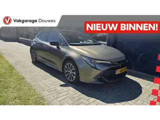 Toyota Corolla 2.0 Hybrid Dynamic |Bi-Tone |Stoelverwarming