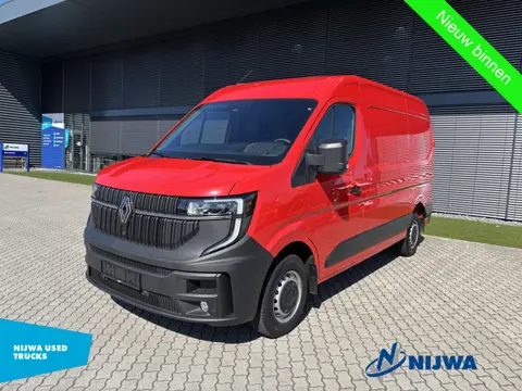 Renault Master 130 L2H2 Carplay + Betimmering (bj 2024)