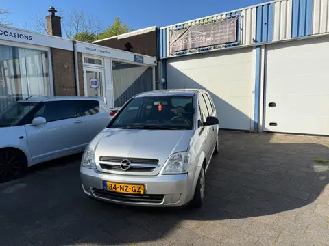 Opel Meriva 1.6 Essentia
