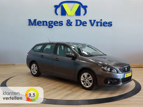 Peugeot 308 SW 1.2 PureTech Blue Lease Premium Airco ECC | Trekhaak | Parkeer Sensoren | Navigatie |