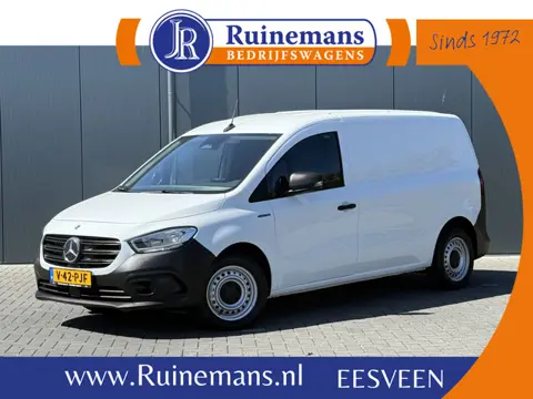 Mercedes-Benz eCitan 112 Pro 51 kWh / L2H1 / TREKHAAK / 3-ZITS / **7.812 KM!!** / CAMERA / CRUISE / 