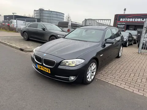 BMW 5-serie Touring 520d Executive NAVI/CAMERA/CLIMA