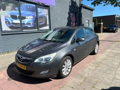 Opel Astra 1.4 Turbo Edition navigatie
