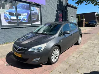 Opel Astra 1.4 Turbo Edition navigatie