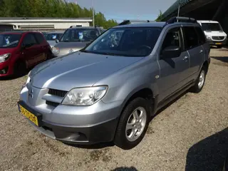 Mitsubishi Outlander Sport 2.0 Invite+, Dakrails, Trekhaak