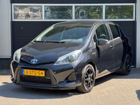 Toyota Yaris 1.5 Full Hybrid Aspiration Camera, Cruise, Climate, NAP