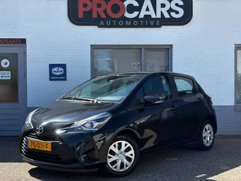Toyota Yaris 1.0 VVT-i Aspiration / Navi / Clima / Dealer Onderhouden