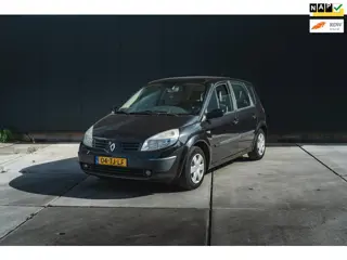 Renault Scénic 1.6-16V Dynamique Comfort
