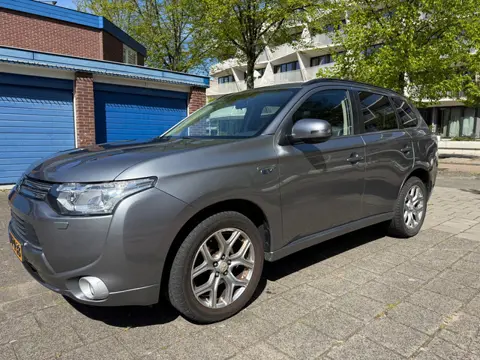 Mitsubishi Outlander 2.0 PHEV Executive Edition Hybrid