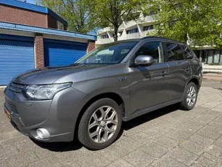 Mitsubishi Outlander 2.0 PHEV Executive Edition Hybrid
