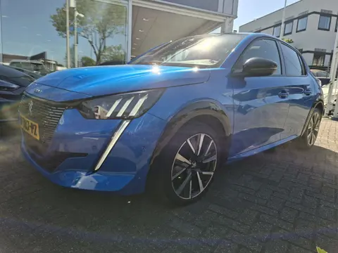 Peugeot 208 1.2 PureTech GT-Line panoramadak !