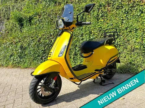 Vespa Sprint S 1416 km Custom 45km UNIEK BETAAL met in3