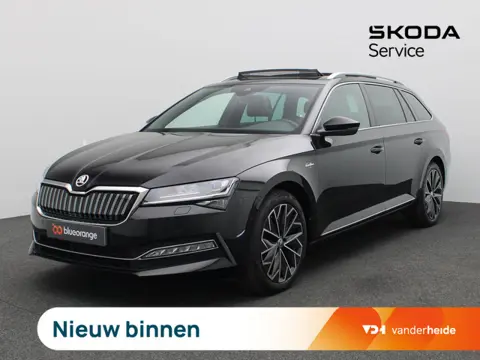 Skoda Superb Combi 1.4 TSI iV Laurin & Klement 218PK DSG SOH 90,67%, Panoramadak, Trekhaak, Leder, M