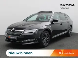 Skoda Superb Combi 1.4 TSI iV Laurin & Klement 218PK DSG SOH 90,67%, Panoramadak, Trekhaak, Leder, M