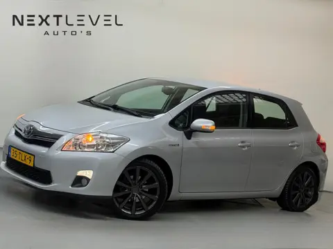 Toyota Auris 1.8 Full Hybrid Aspiration Dealer Ondh