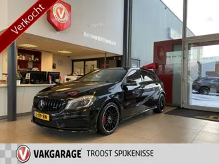 Mercedes-Benz A-Klasse 200 FULL AMG,Automaat,Panoramadak,Navigatie,Climate&Cruisecontrol,Spraakbedie