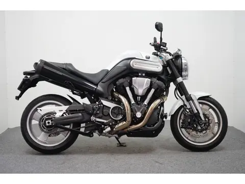 Yamaha MT-01 (bj 2011)