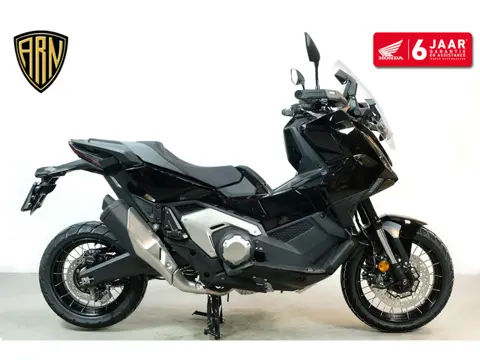 Honda X-ADV (bj 2026, automaat)
