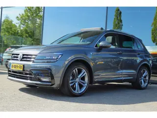 VOLKSWAGEN TIGUAN 1.5 TSI ACT AUT. R-LINE HIGHLINE BUSINESS | PANO | VIRT. COCKPIT | TREKHAAK | CARP