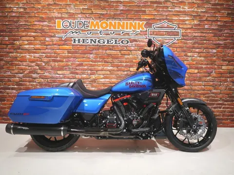 Harley-Davidson FLHXSTSE Street Glide CVO 121 (bj 2026)