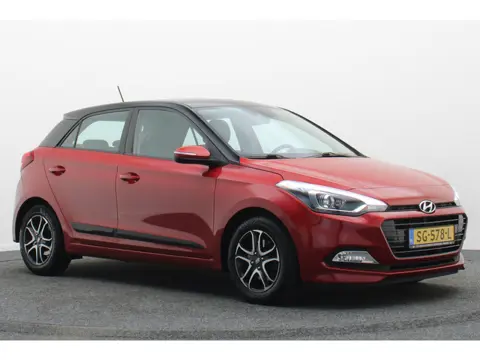 Hyundai i20 1.0 T-GDI Comfort Climate, Cruise, Camera, Navigatie, Bluetooth, PDC, DAB, Trekhaak, 15'