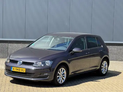 Volkswagen Golf 1.2 TSI Lounge (bj 2015)