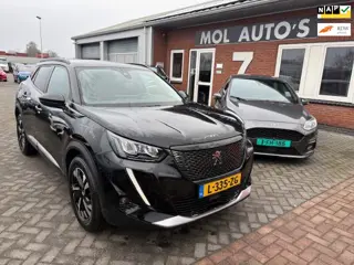 Peugeot 2008 1.2 PureTech Blue Lease Allure